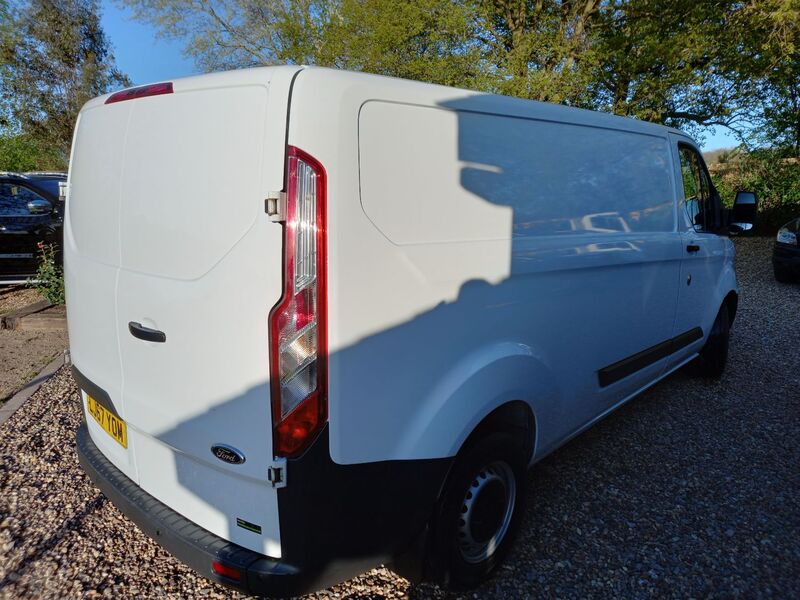 FORD TRANSIT CUSTOM