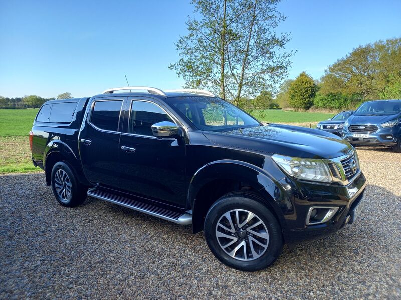 View NISSAN NAVARA DCI TEKNA 4X4 SHR DCB