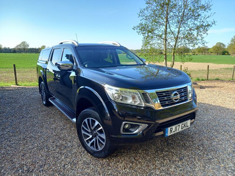 NISSAN NAVARA