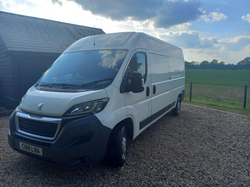 PEUGEOT BOXER