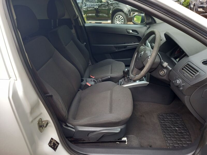 VAUXHALL ASTRA VAN