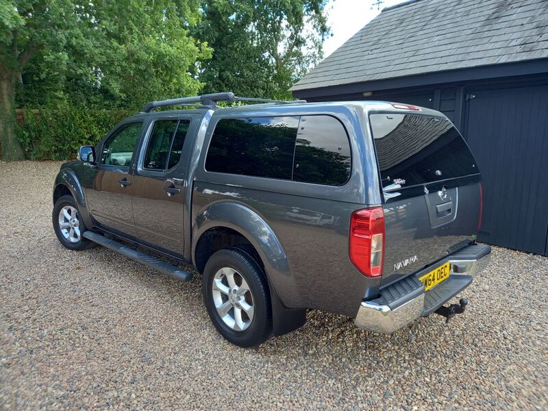 NISSAN NAVARA