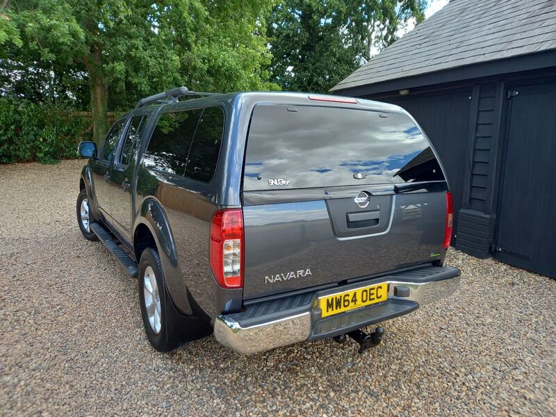 NISSAN NAVARA