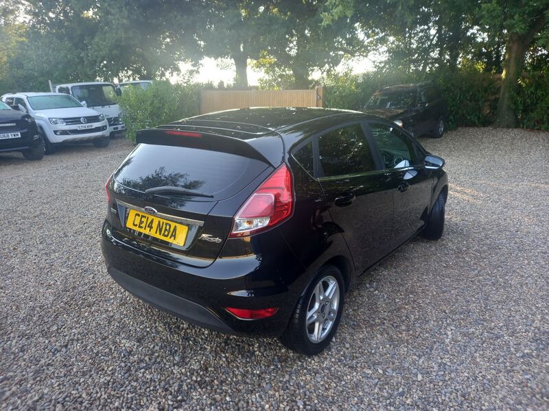 FORD FIESTA