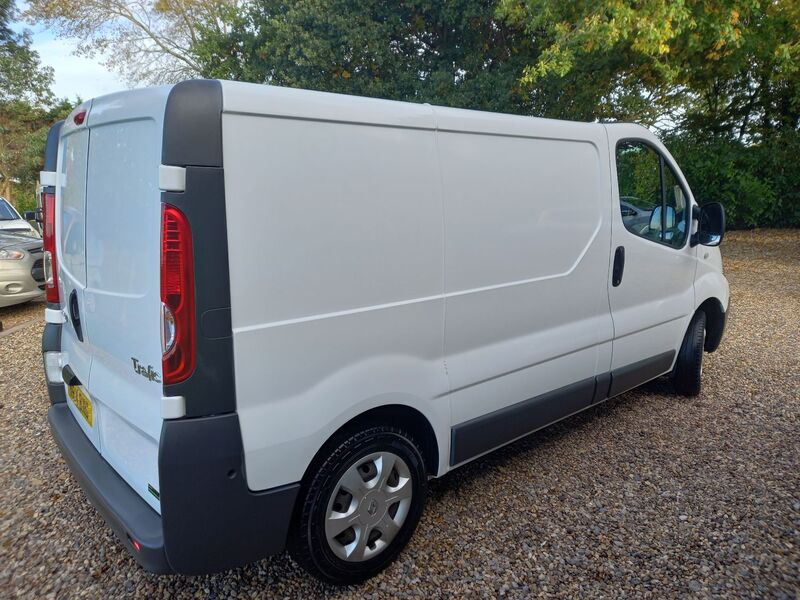 RENAULT TRAFIC