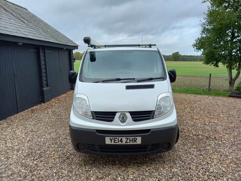 RENAULT TRAFIC