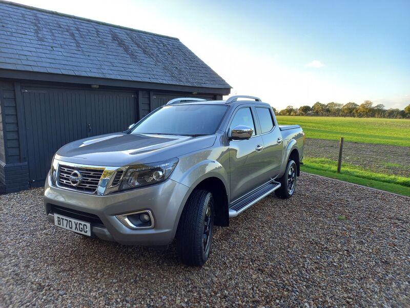 NISSAN NAVARA