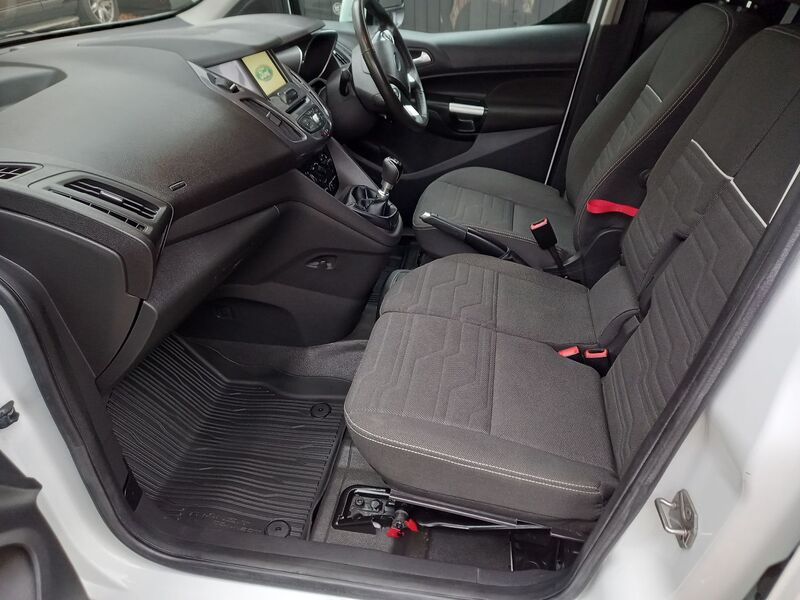 FORD TRANSIT CONNECT