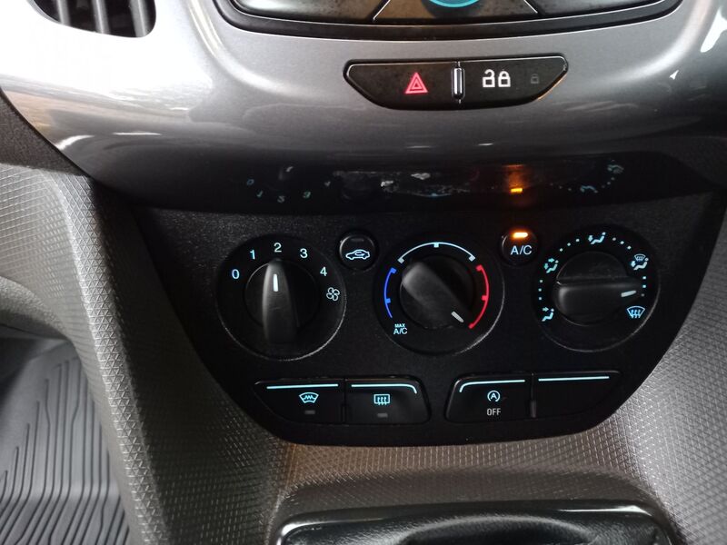FORD TRANSIT CONNECT