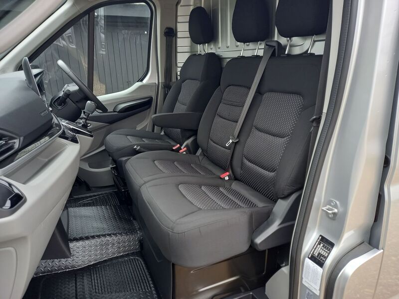 MAXUS DELIVER 9