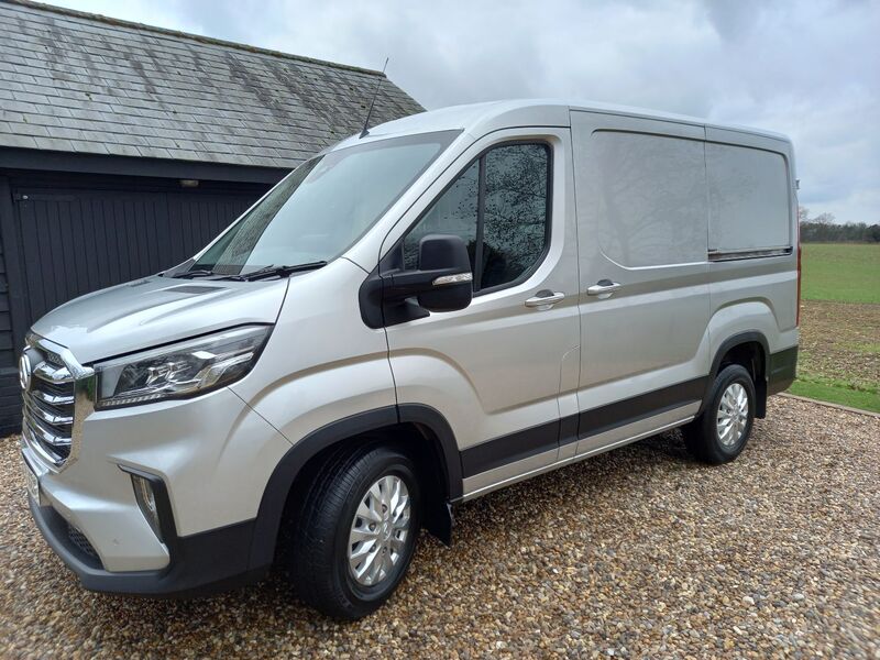 MAXUS DELIVER 9