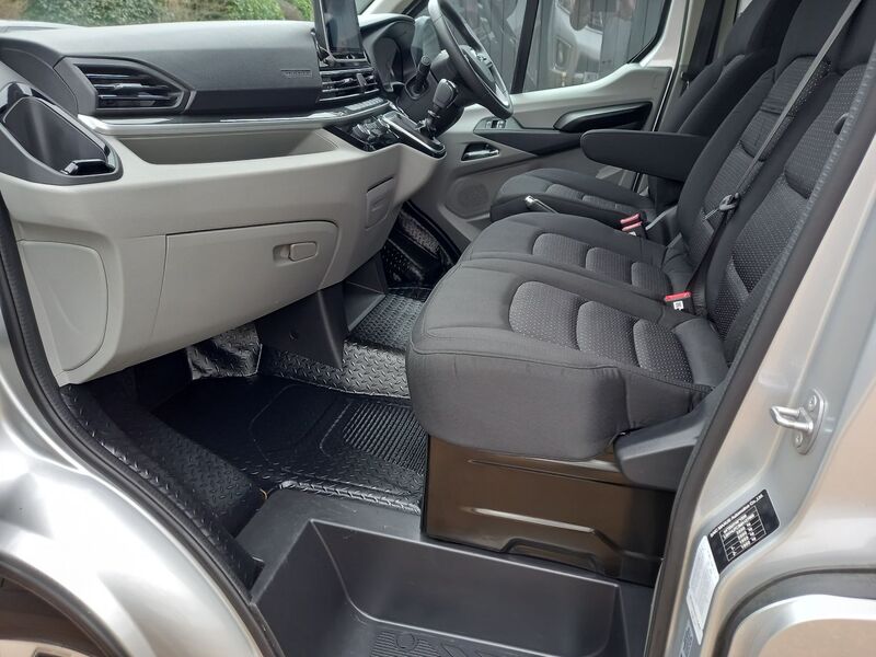 MAXUS DELIVER 9