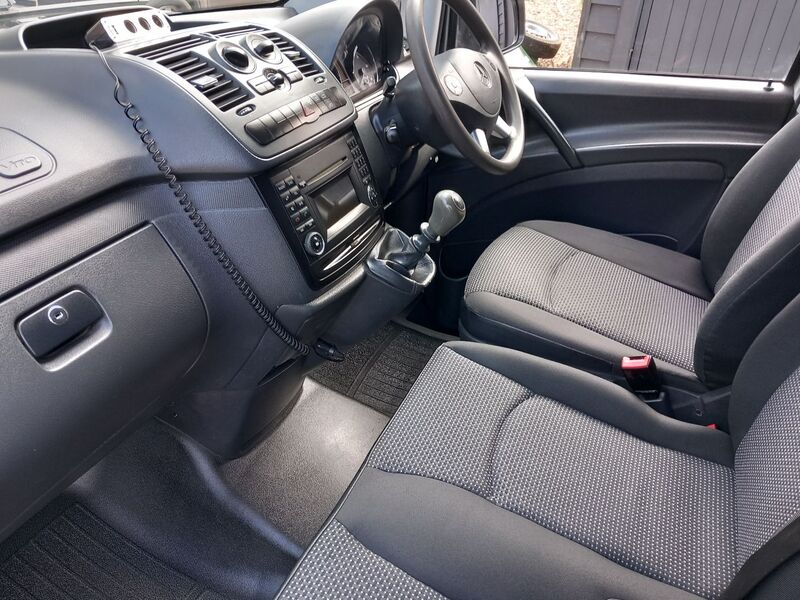 MERCEDES-BENZ VITO