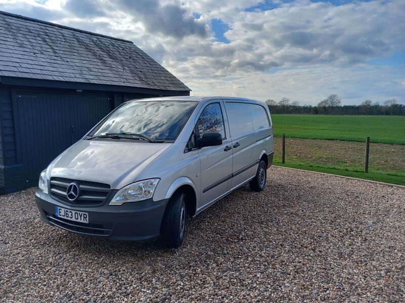 MERCEDES-BENZ VITO
