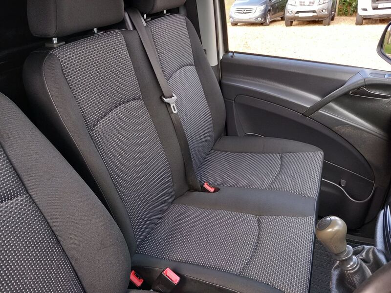 MERCEDES-BENZ VITO