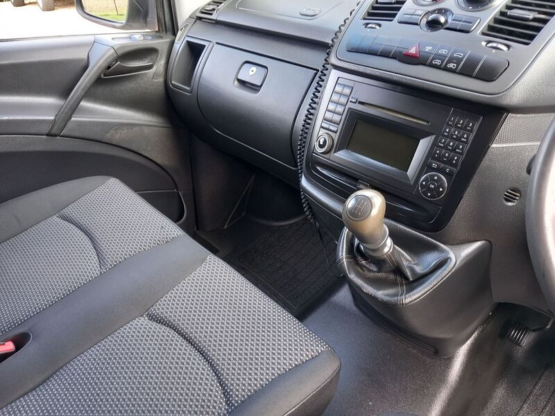 MERCEDES-BENZ VITO