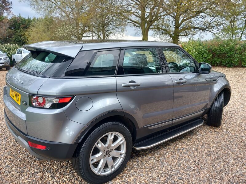 LAND ROVER RANGE ROVER EVOQUE