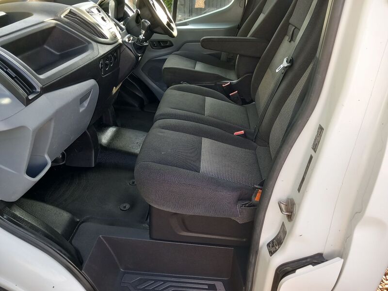 FORD TRANSIT