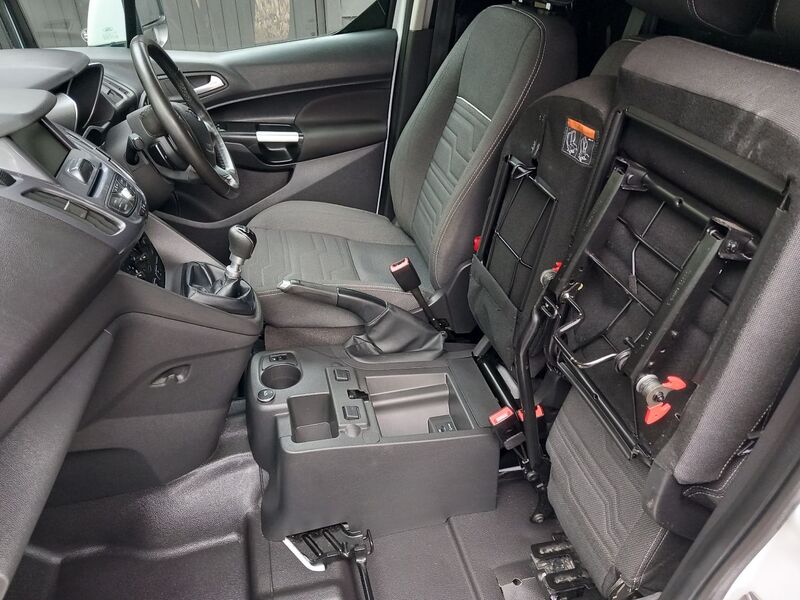FORD TRANSIT CONNECT