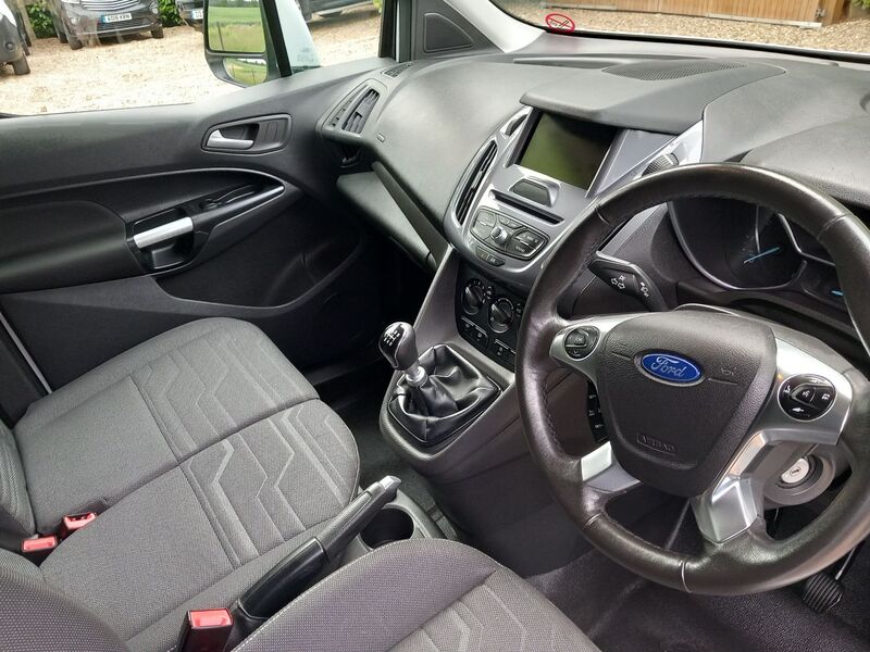 FORD TRANSIT CONNECT