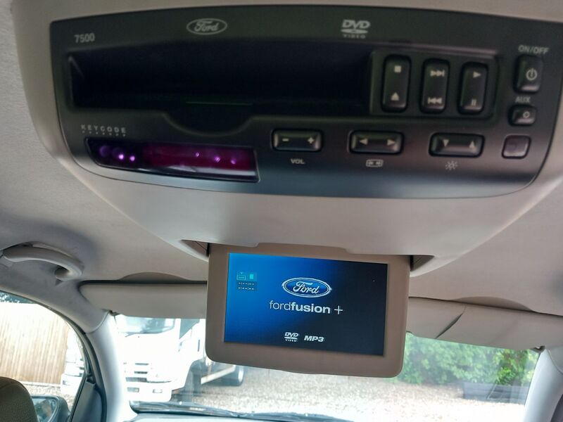 FORD FUSION